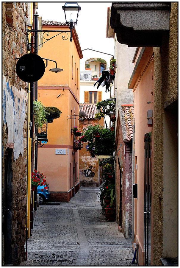 #Garibaldi 05 - Old Town Apartment ออลเบีย ภายนอก รูปภาพ